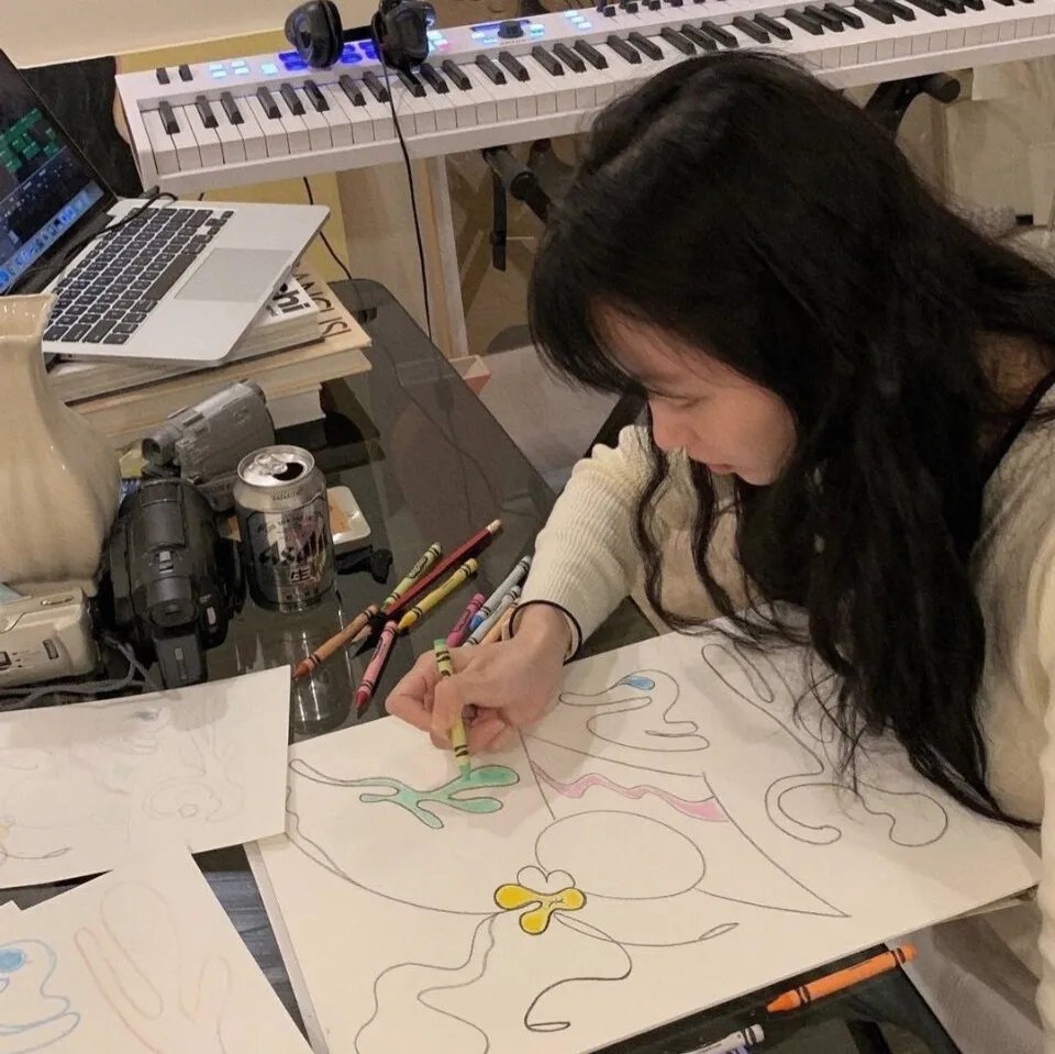 谁说她是贤妻良母