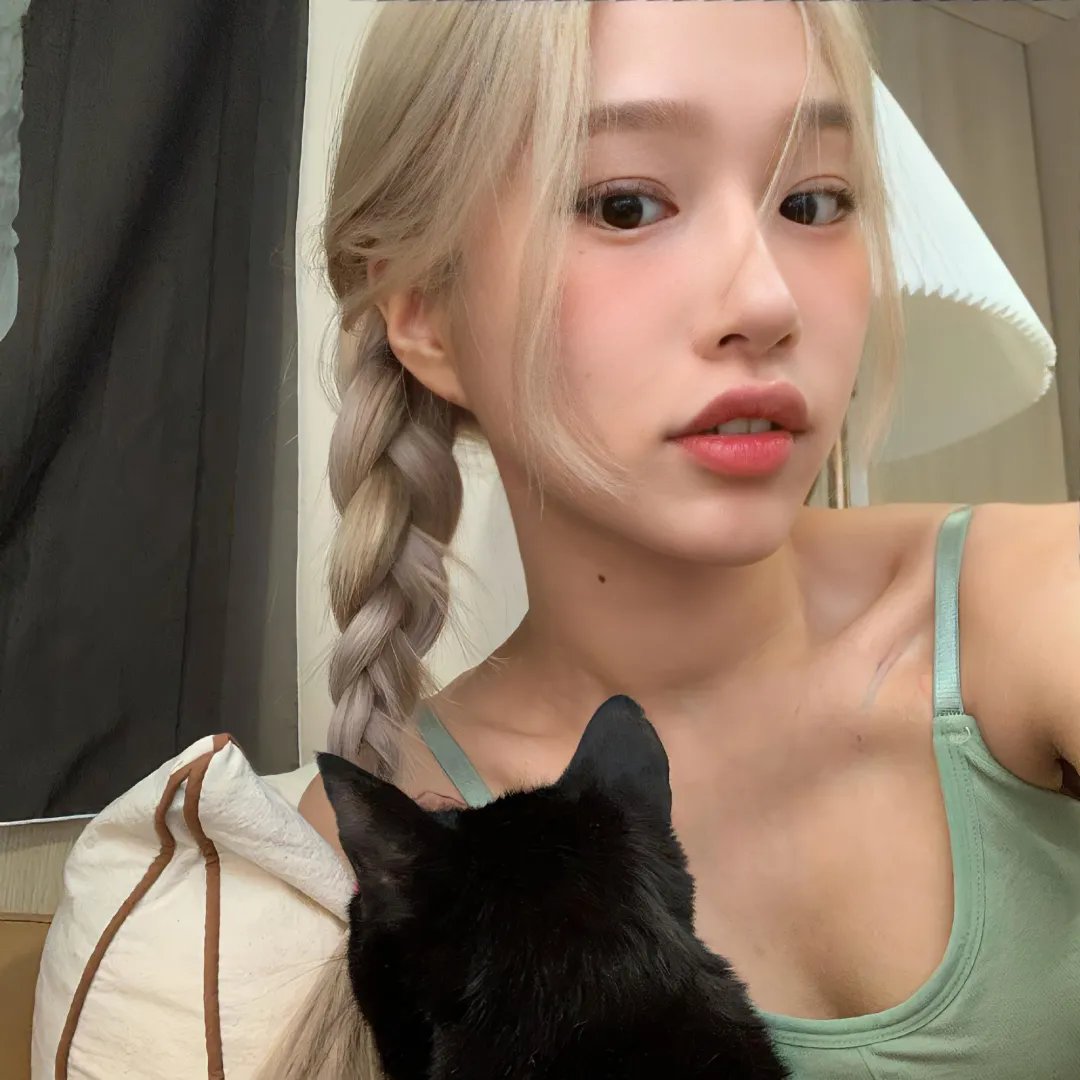 海棠不惜胭脂色